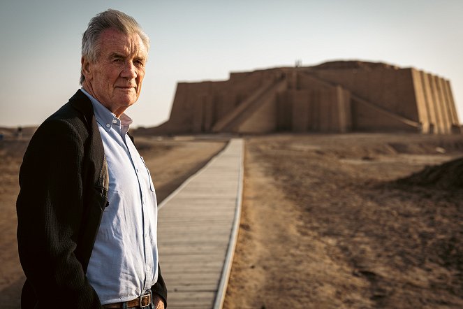 Michael Palin: Into Iraq - Photos