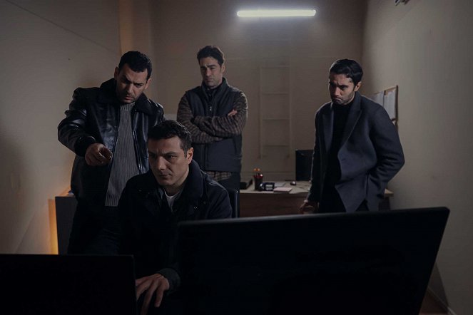 Teşkilat - Episode 11 - Kuvat elokuvasta - Murat Yıldırım, Yunus Emre Yıldırımer