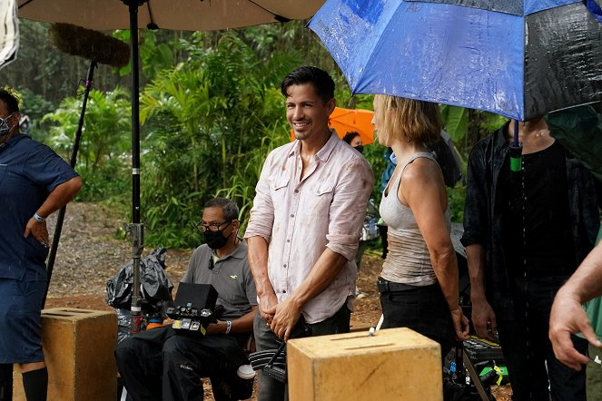 Magnum P.I. - Season 3 - Easy Money - Tournage