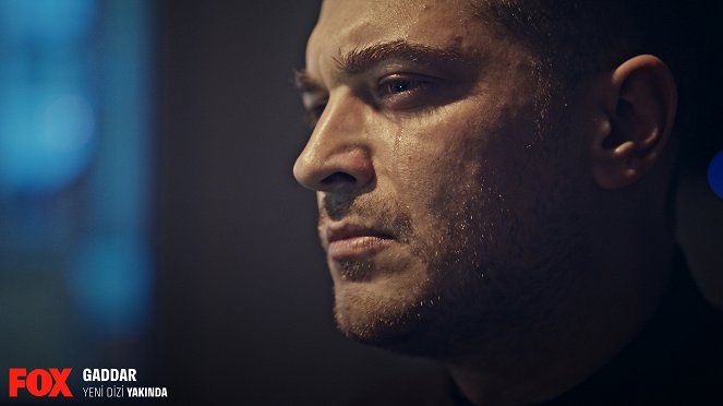 Gaddar - Episode 1 - Photos - Çağatay Ulusoy