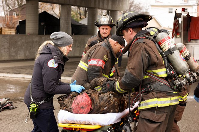 Chicago Fire - Barely Gone - Filmfotos