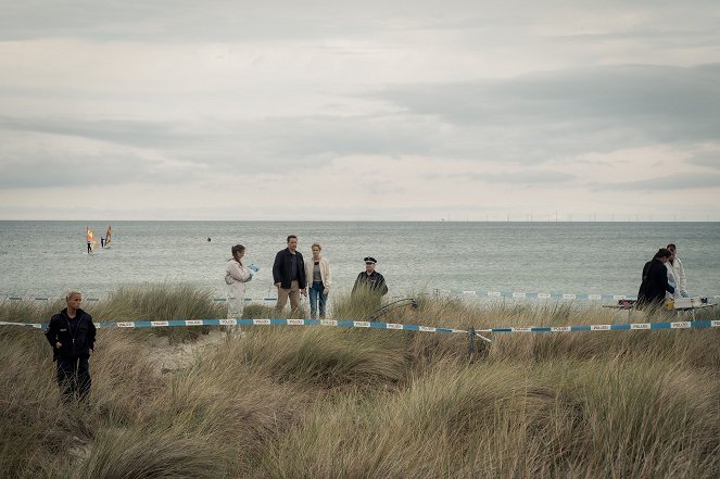 Dünentod - Ein Nordsee-Krimi - Die Frau am Strand - Film
