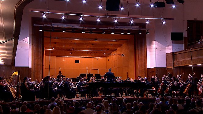 Debussy a Ravel v podání orchestru RTS - Z filmu