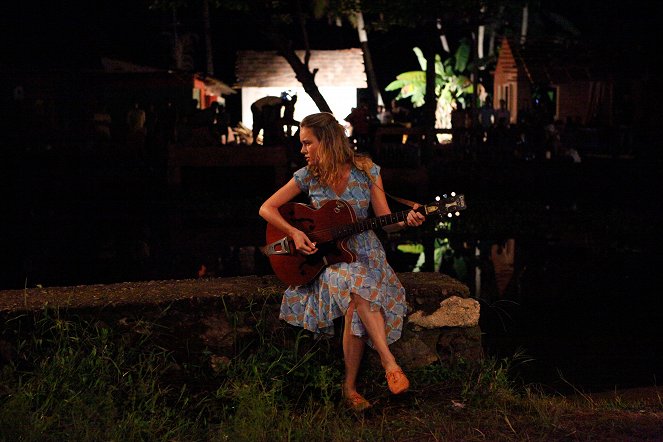 Basmati Blues - Photos - Brie Larson