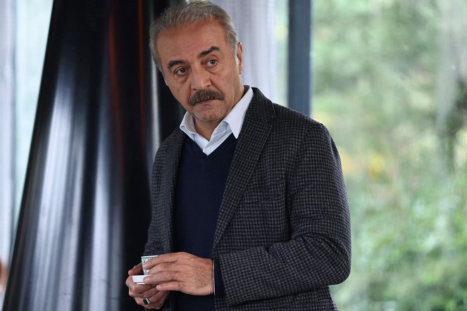 İnci Taneleri - Episode 1 - Kuvat elokuvasta - Yilmaz Erdogan