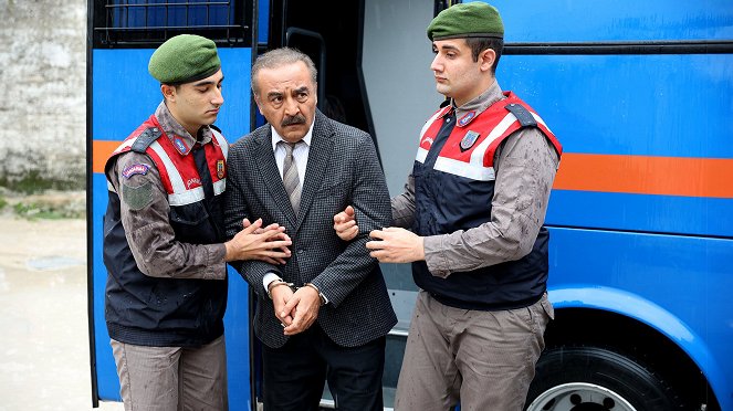 İnci Taneleri - Episode 1 - Z filmu - Yilmaz Erdogan