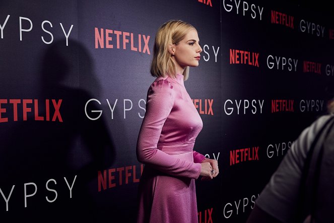 Gypsy - Rendezvények - Netflix original series GYPSY Premiere at PUBLIC HOTEL on Thursday, June 29th, 2017 in NYC