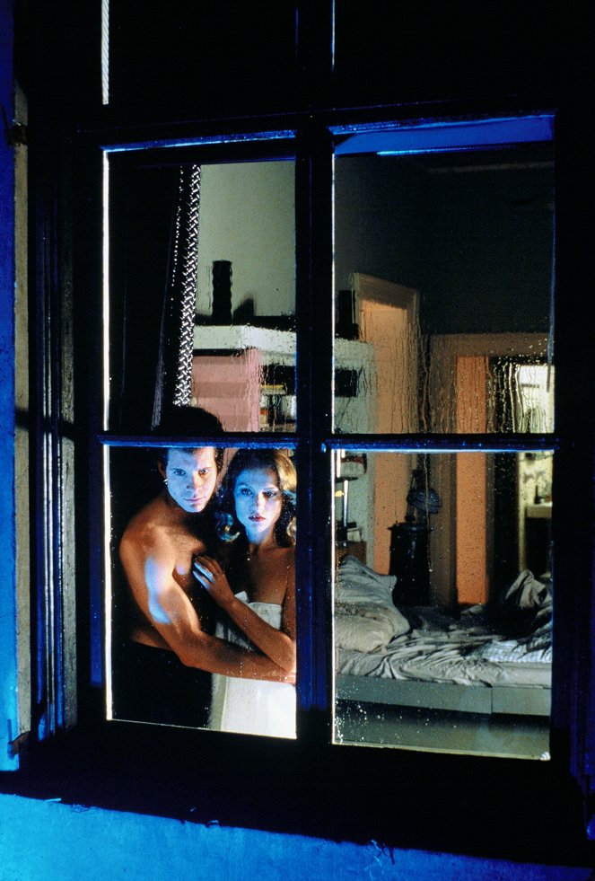 Okno do ložnice - Z filmu - Steve Guttenberg, Isabelle Huppert