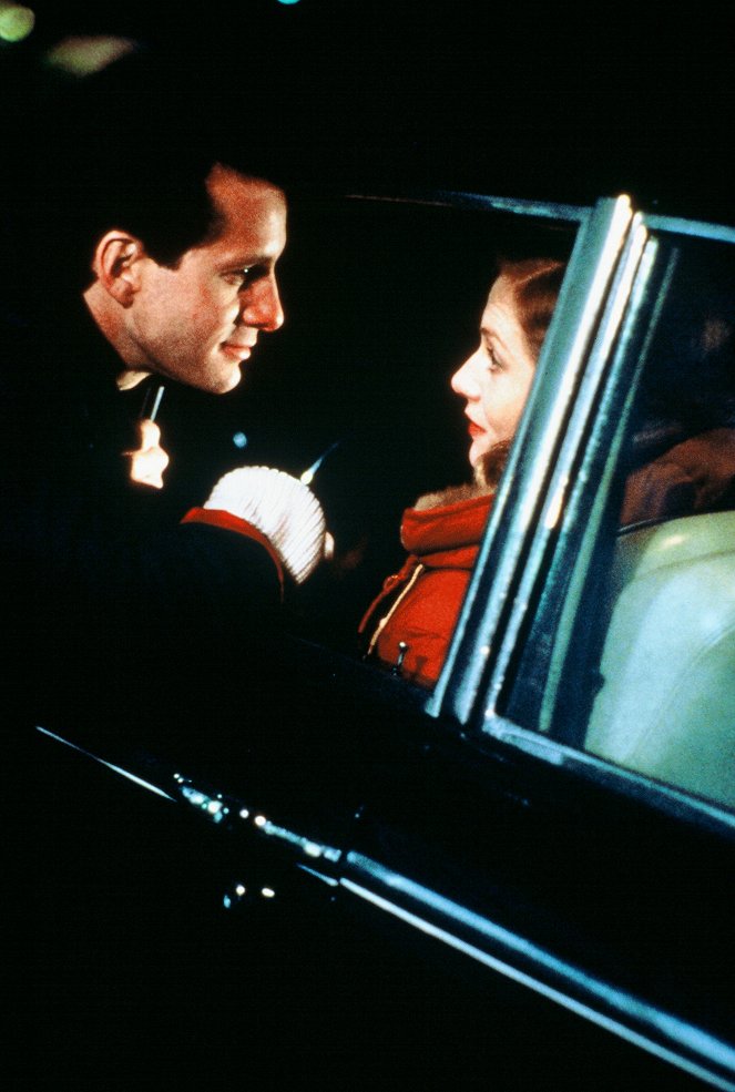 The Bedroom Window - Van film - Steve Guttenberg, Isabelle Huppert