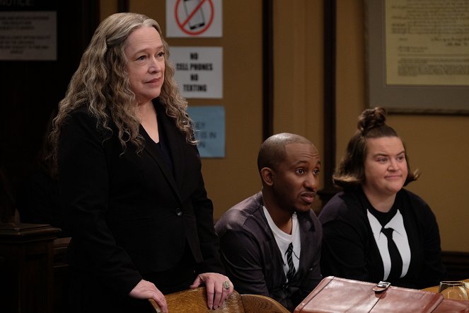 Disjointed - Season 2 - Weed of Fortune - Photos
