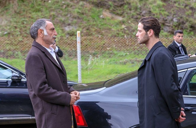 Yıldızlar Bana Uzak - Episode 4 - Photos