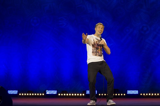 Russell Howard: Recalibrate - Photos