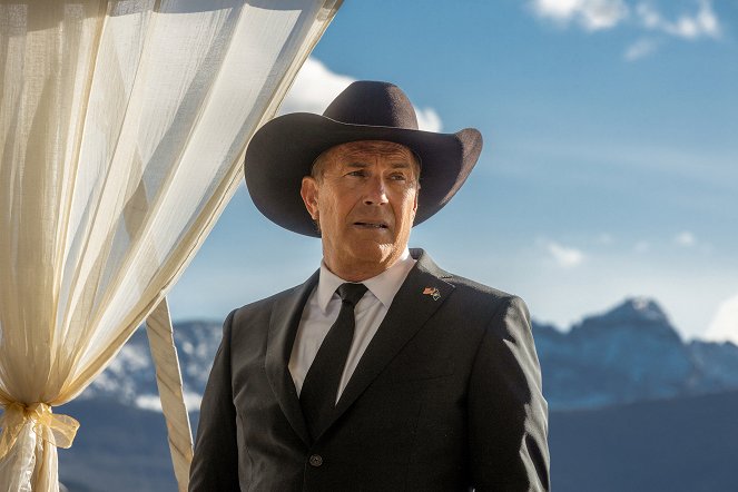 Yellowstone - Season 5 - One Hundred Years Is Nothing - Photos