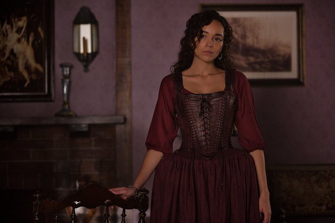 Salem - Season 1 - Spinnennetz - Filmfotos