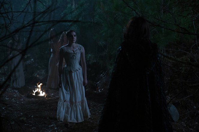 Salem - Season 1 - Das Artefakt des Teufels - Filmfotos