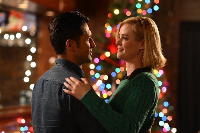 A Christmas in Vermont - Do filme - David O'Donnell, Abigail Hawk
