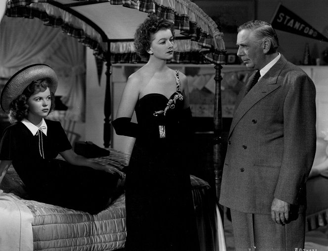 The Bachelor and the Bobby-Soxer - Z filmu - Shirley Temple, Myrna Loy, Ray Collins