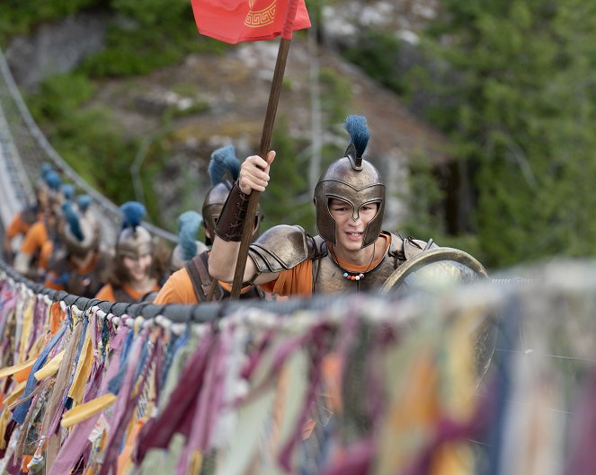 Percy Jackson and the Olympians - Season 1 - Photos - Charlie Bushnell