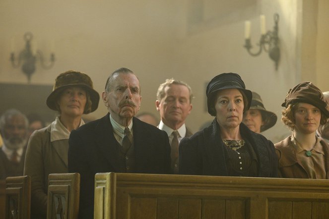 Pequenas Cartas Maldosas - Do filme - Timothy Spall, Olivia Colman