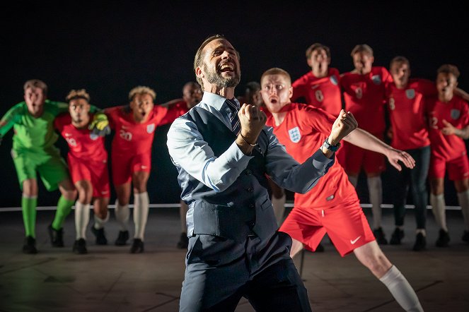 National Theatre Live: Dear England - Photos - Joseph Fiennes