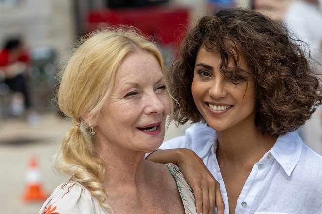 Policie Hvar - Příliš mnoho kouzelníků - Tournage - Vilma Cibulková, Alžbeta Ferencová