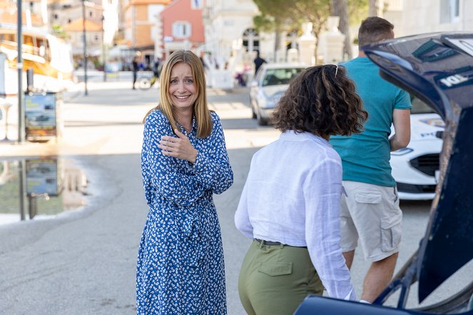 Policie Hvar - Příliš mnoho kouzelníků - Forgatási fotók - Simona Kollárová