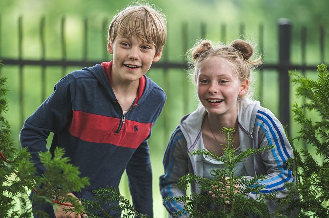 Lucas Herzog, Klara Nölle