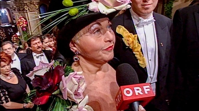 Erbe Österreich - Die Opernball-Revue: Mode von damals - Filmfotók