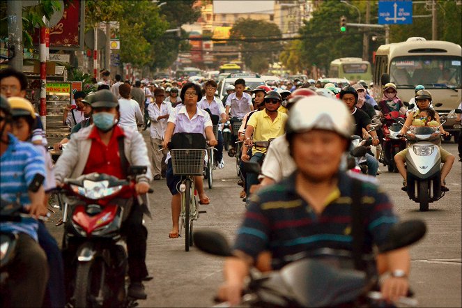 Na cestě - Na cestě po Ho Či Minově Městě - Filmfotos