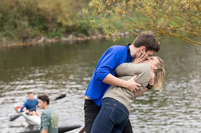 Jedna rodina - Regata - Photos - Václav Matějovský, Patricie Pagáčová