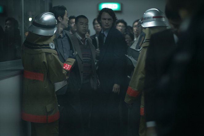Tokyo Vice - Season 2 - Vždy musíš trafiť - Z filmu - Ansel Elgort