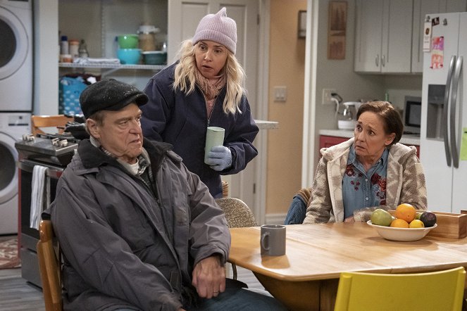 The Conners - Season 6 - Moms and Rats - Photos