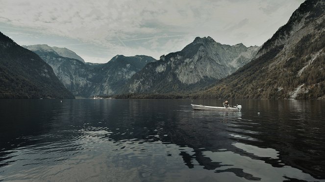 Heimatleuchten - Hier lässt sich’s leben – Stilles Wasser, stilles Tal - Filmfotók