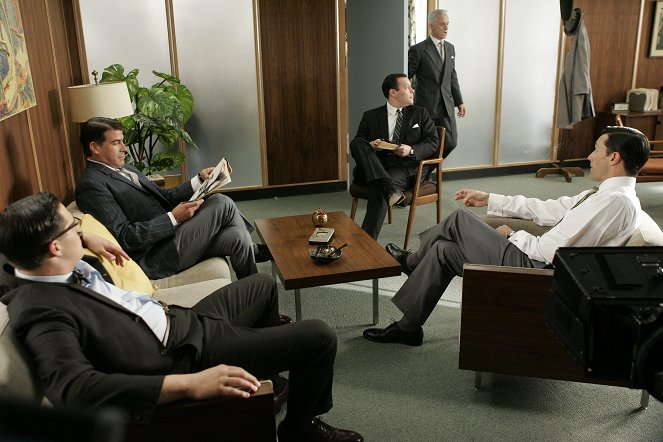 Mad Men - Reklámőrültek - Season 1 - Figaro házassága - Filmfotók - Bryan Batt, Michael Gladis, John Slattery, Jon Hamm