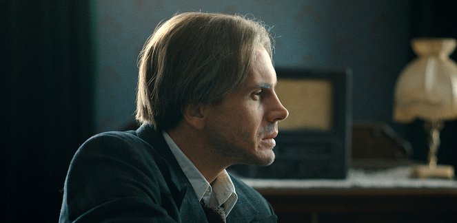 Čas nádejí - Episode 8 - De la película - Daniel Žulčák