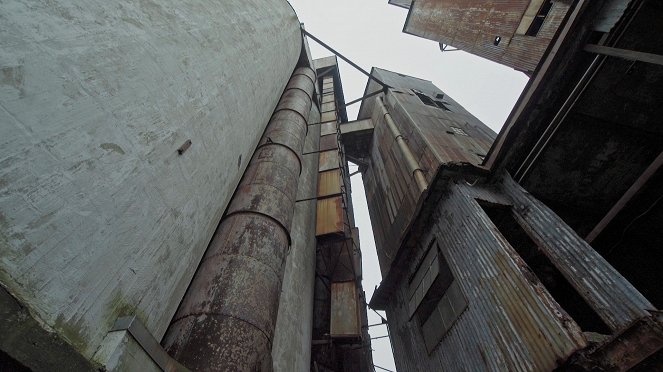 Abandoned Engineering - Ruins of the Rust Belt - Filmfotos