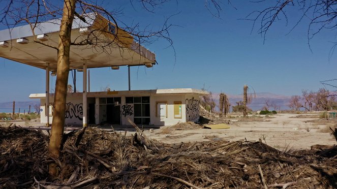 Abandoned Engineering - Dead Sea Disaster - Photos