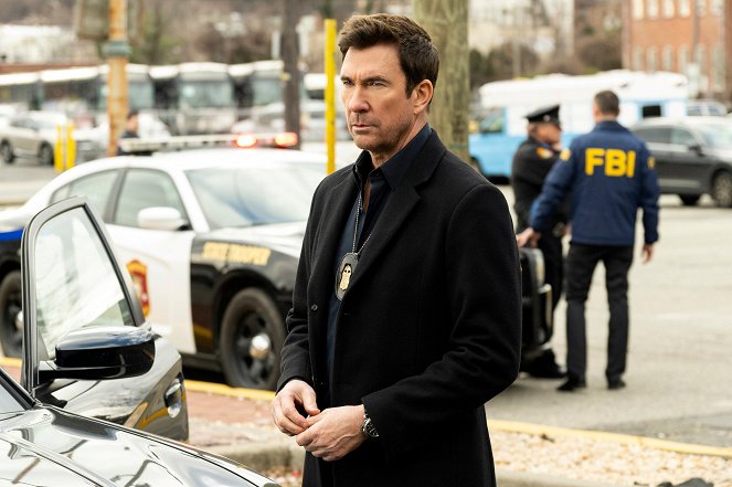 FBI: Most Wanted - Season 4 - Transaction - Film