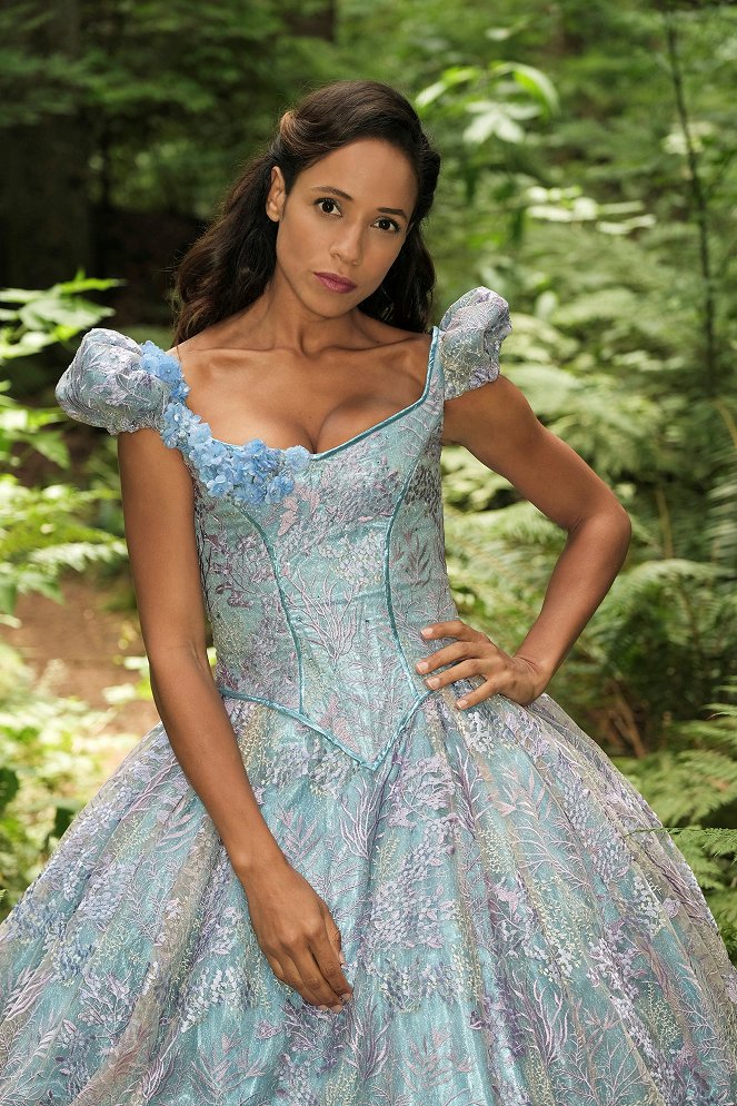 Once Upon a Time - Hyperion Heights - Promokuvat - Dania Ramirez