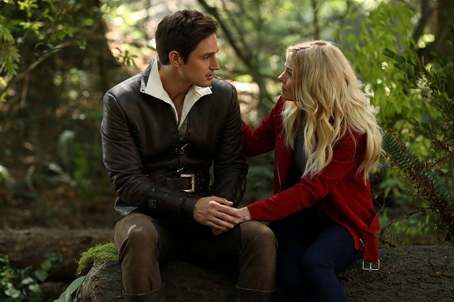 Once Upon a Time - A Pirate's Life - Photos - Andrew J. West, Jennifer Morrison