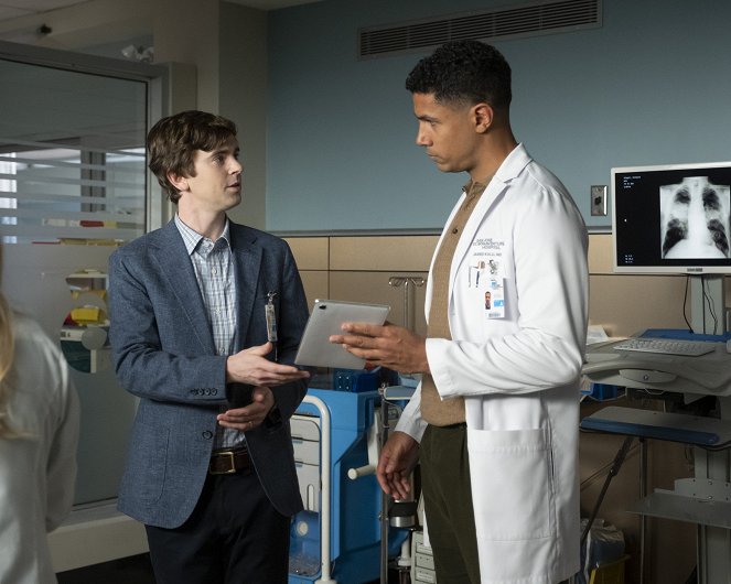 The Good Doctor - Season 7 - Skin in the Game - Photos
