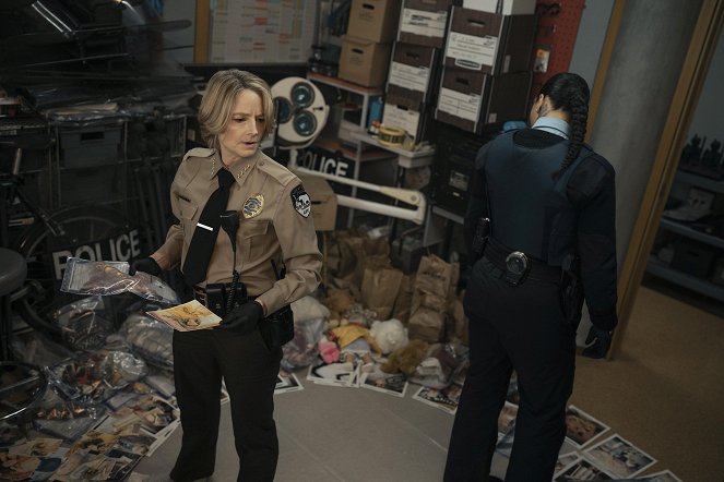 True Detective - Night Country - Part 3 - Photos - Jodie Foster