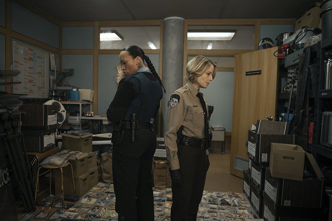 Detektyw - Part 3 - Z filmu - Kali Reis, Jodie Foster