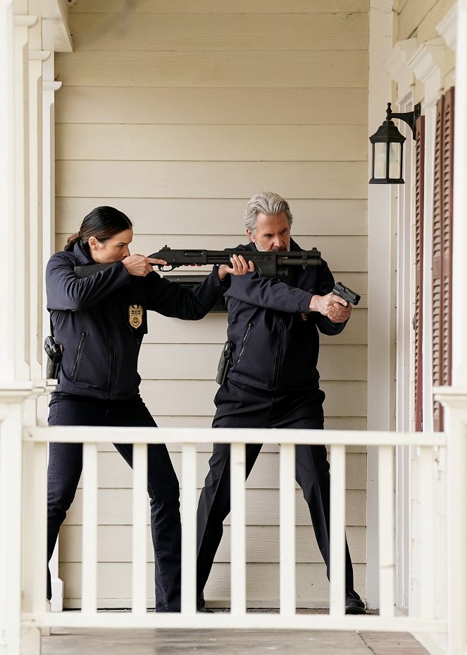 Agenci NCIS - Lifeline - Z filmu - Katrina Law, Gary Cole