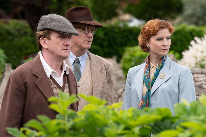 Father Brown - Season 10 - The Winds of Change - Photos - Mike Sengelow, Lucas Hare, Clare-Louise English