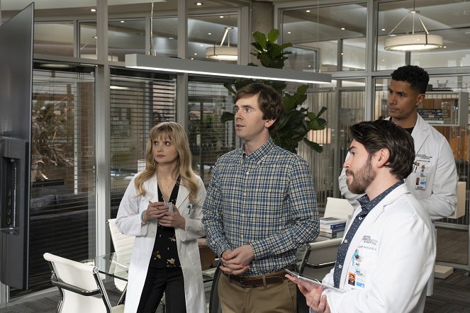 Dobrý doktor - Season 7 - Critical Support - Z filmu