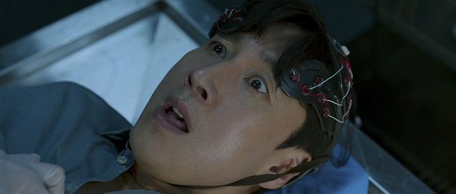 Dr Mózg: W otchłani świadomości - Rozdział 1 - Z filmu - Sun-kyun Lee