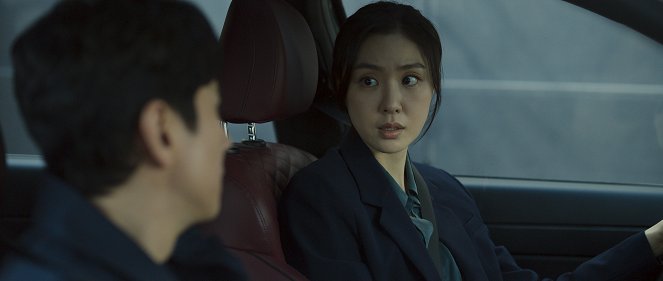 Dr. Brain - Chapter 4 - De la película - Ji-hye Seo