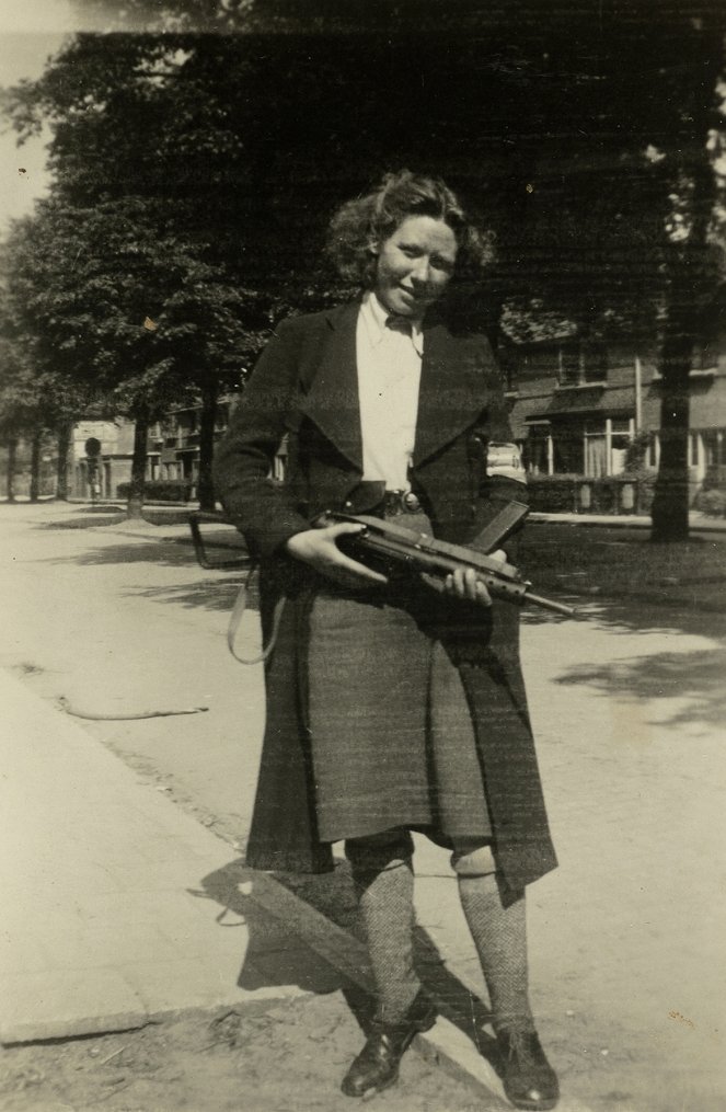 A II. világháború - Nők a fronton - Filmfotók
