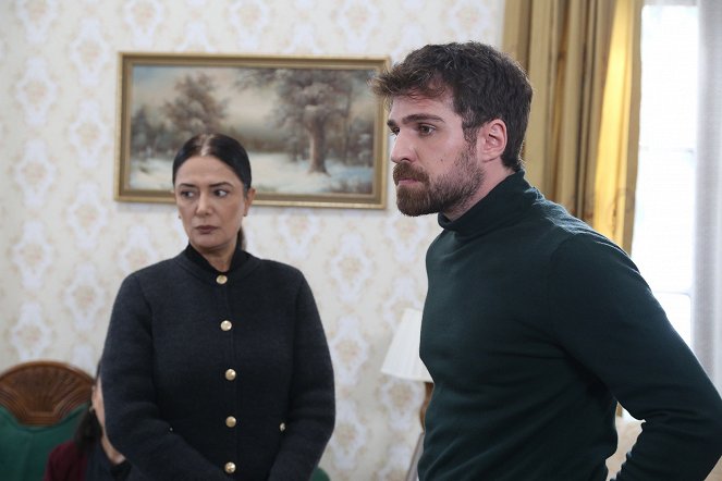 Üç Kız Kardeş - Season 3 - Photos